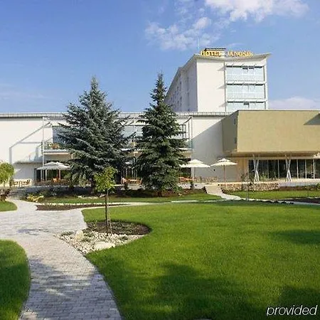 Janosik ホテル 4*